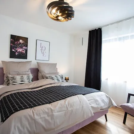 Siebenschlaefer Apartment